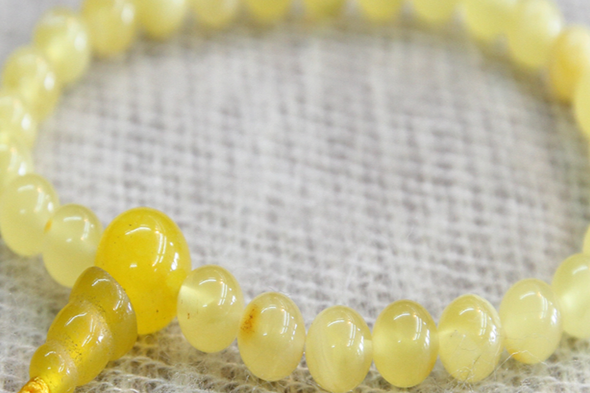 Prosperity Amber Wrist Mala