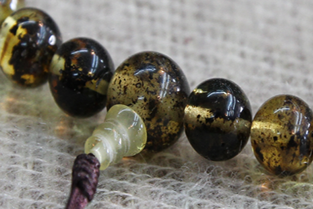 Consciousness Green Amber Wrist Mala