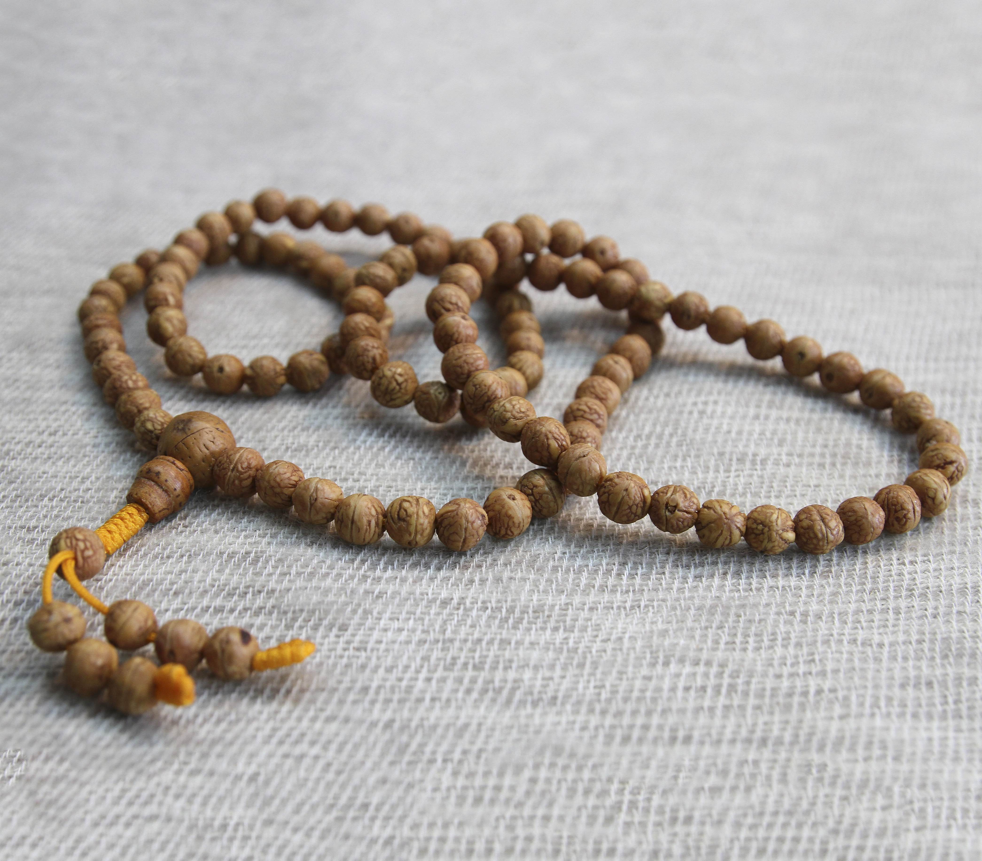Raktu Positivity Mala
